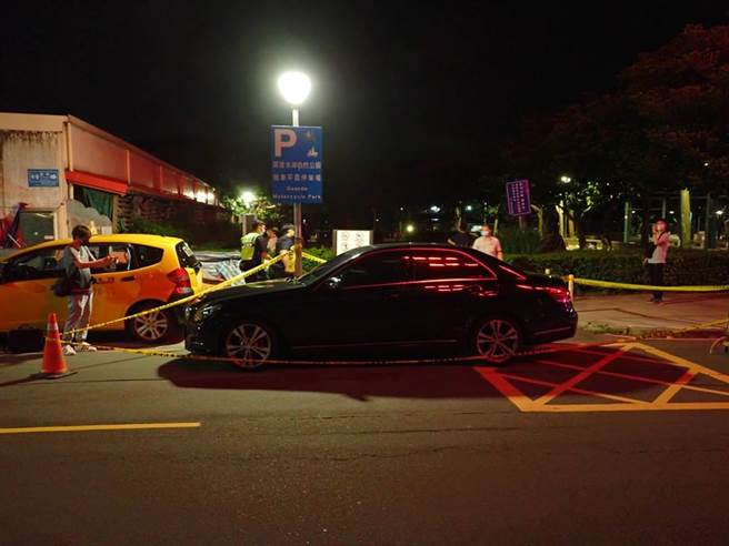 林姓男子抢路边的宾士车逃逸并向警方投案，检察官复讯后向法院声请羁押禁见。（翻摄画面）