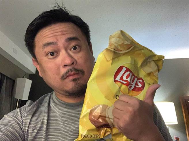 民进党立委洪申翰透过脸书证实确诊。（摘自洪申翰脸书）