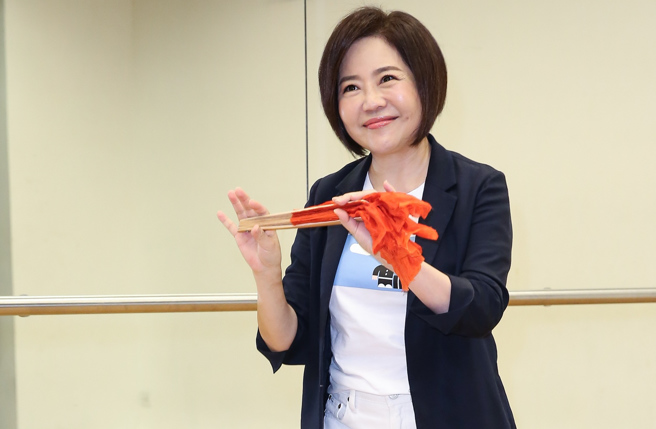 于美人被问到是否期待第二春？表示如今桃花不是不好，且找到好看的脸孔容易，有趣的灵魂却太少了。(中时资料照片)