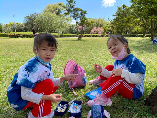臺北市湖山幼儿在杜鹃茶花园野餐。(照片/湖山附幼提供)