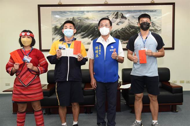 南投县3名总统教育奖得主，都具有运动专长。（南投县政府提供／廖志晃南投传真）