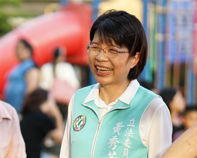 民进党28日临时召开「选举对策委员会」，确定徵召主席蔡英文属意的黄秀芳代表民进党参选2022彰化县长。（本报资料照片）