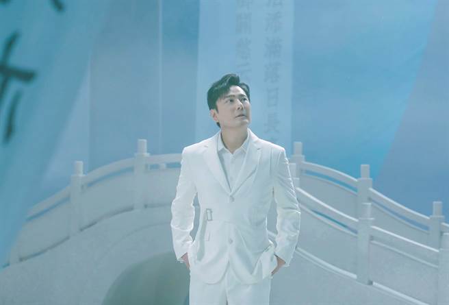 张信哲近来推出新歌，获得许多好评。（潮水音乐提供）