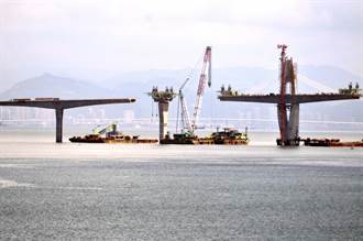 金門大橋工進達97.48％  最後預鑄節塊運輸船今抵工區