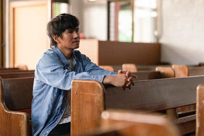 王宏恩以布農族古調詩歌為底，改編再創作成新專輯《Muskun Kata一起我們》。（風潮音樂提供）