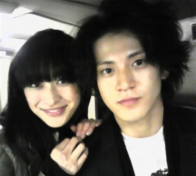 小栗旬当年和山田优结婚，让万千少女心碎。(图/ 摘自山田优IG)