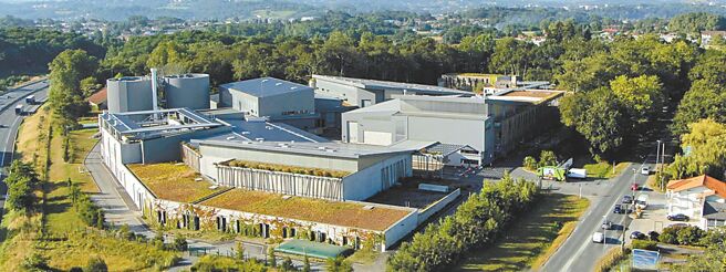 法國Canopia都市垃圾處理中心。