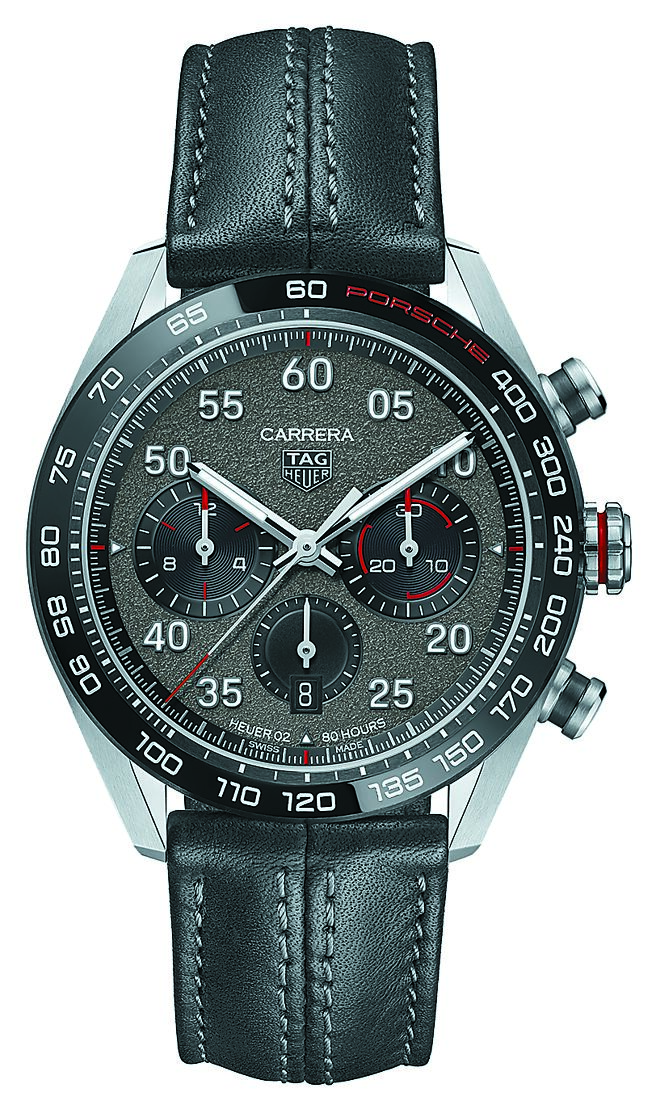 TAG Heuer Carrera保时捷联名计时腕表，20万8600元。（TAG Heuer提供）