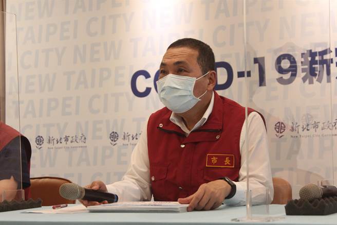 新北市長侯友宜表示，新北市非常重視核安，用最高的標準來做檢視把關，但中央遲未把更安全的標準的修改方案再送到新北市來核定。（陳慰慈攝）