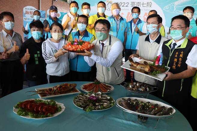 最受各界瞩目的七股七宝宴今年将再度举办，在8月27日扩大办理，席开100桌，7月26日上午9点起开放网路预约。(刘秀芬摄)