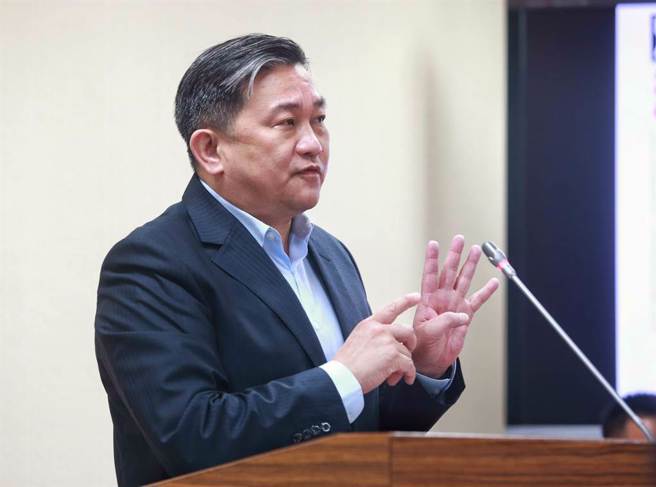 王定宇染疫，绿委无罩合照，罗一钧表示，有风险。（图／资料照，记者陈信翰摄影）