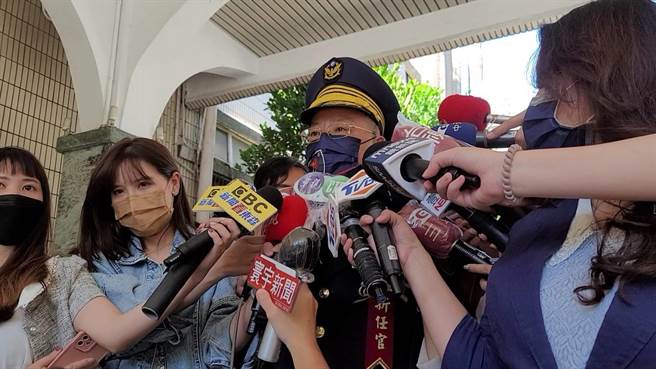 黃明昭表示，高雄市警察局長等相關人事安排，將會再跟長官及各地方政府協調。(林郁平攝)