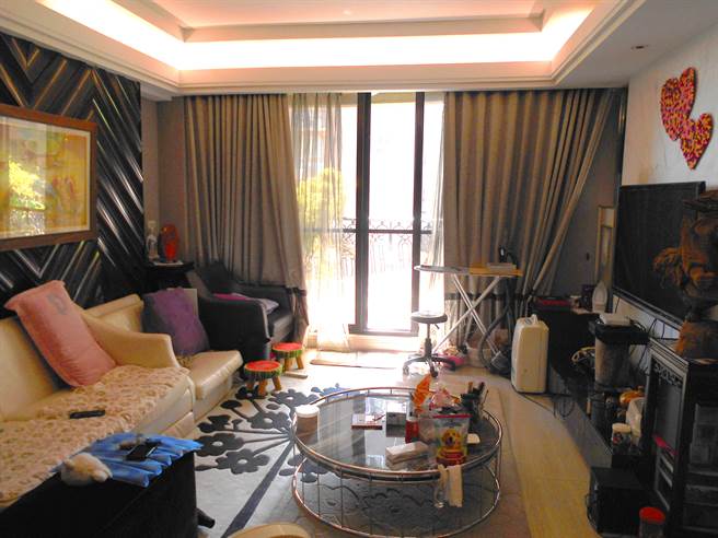 本次法拍中，位于三重集贤路的百坪豪宅格外引人注目。（行政执行署新北分署提供）