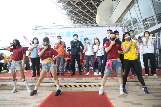 左營運動中心可說是離台積電最近的運動中心，臨近包括左營，也靠近右昌、莒光，周遭運動人口非常多。(林雅惠攝)