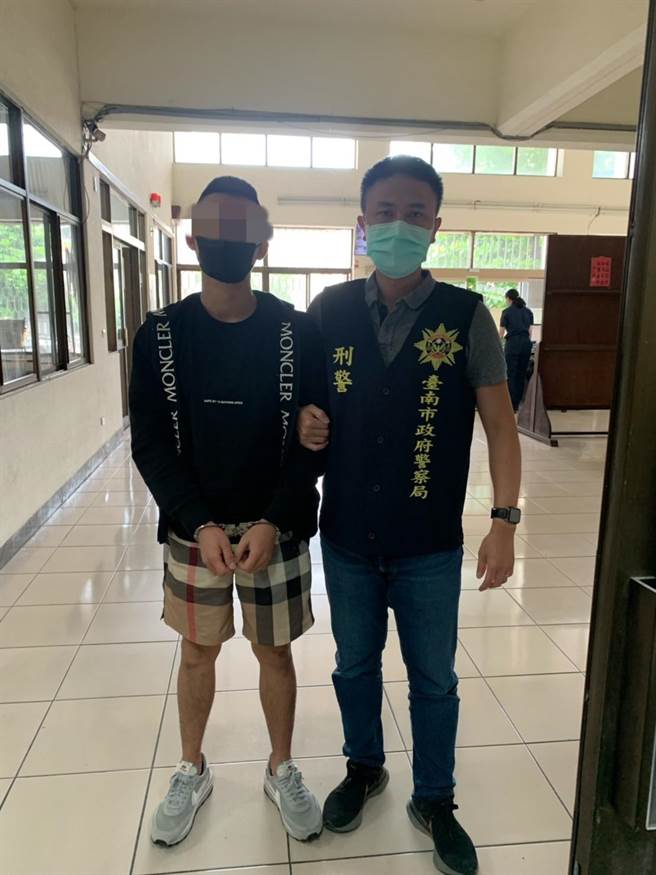 警方瓦解诈骗集团，22岁顏姓主嫌靠着诈骗行业，开豪车住豪宅，终被警方逮获。（读者提供／程炳璋台南传真）