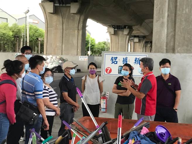 环境教育设施场所交流学习。（台中港务分公司提供）