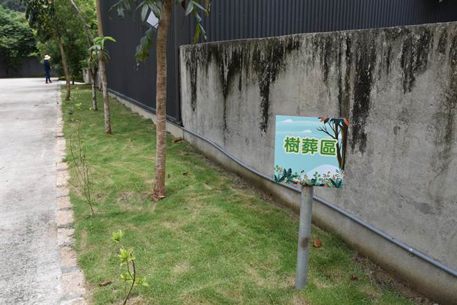 寵物天使園區內寵物身後樹葬區。（謝明俊攝）