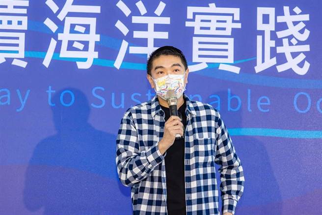 國民黨基隆市長參選人謝國樑2日上午公開力挺「基隆護海公投」，並呼籲民眾共同參與連署。（謝國樑辦公室提供／張志康基隆傳真）