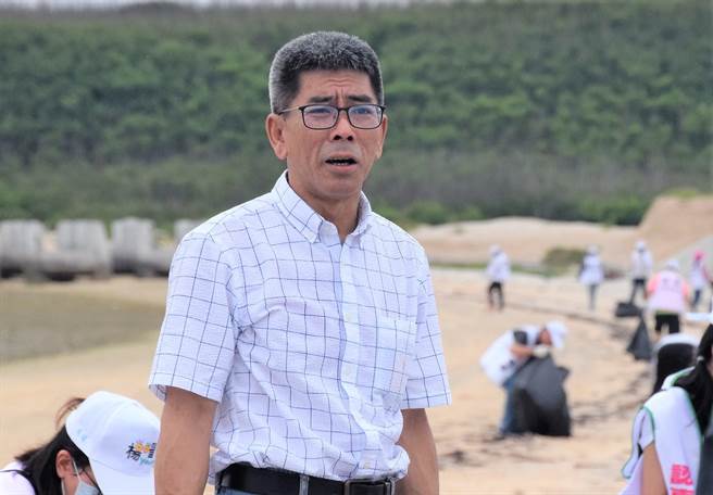 楊曜坦言現在的工作與生活找到了平衡點，他將會在立委的職務上為澎湖發展與保障鄉親權益持續努力，也暗示會爭取2024年立委連任。（張茂雄攝）