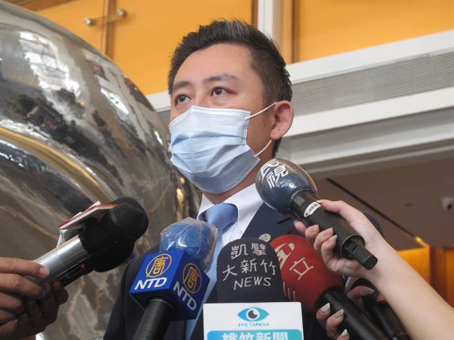 林智堅2日回應，民調是各陣營選戰參考的資料，反問賴香伶要繼續帶職參選嗎？（王惠慧攝）