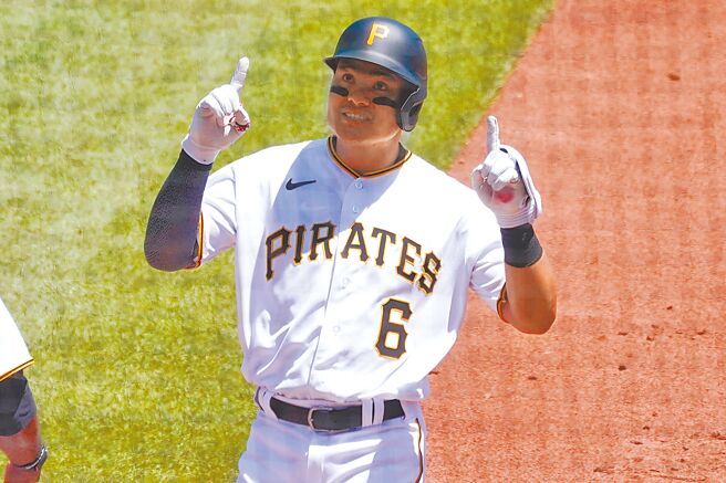 台湾好手张育成在海盗表现未达球团期待，本季第2度遭到DFA。（美联社）