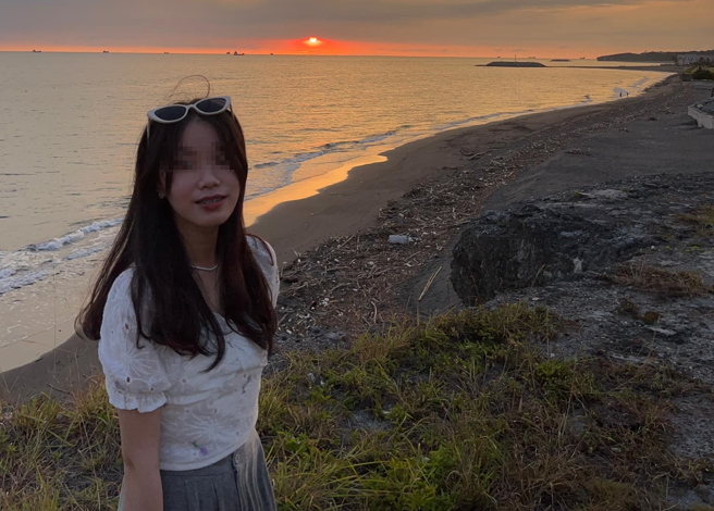 正妹开出自身优秀学歷要徵学生，立刻引起「地方爸爸」暴动，每一科都要补。（翻摄自脸书嘉义绿豆大小事）