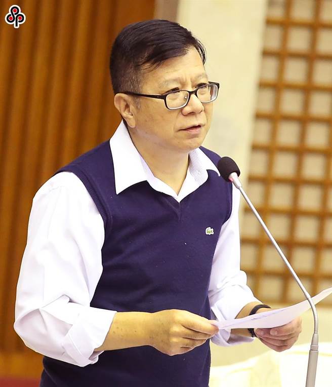 台北市議員潘懷宗質疑，北市水費僅18％申請電子帳單，紙本帳單不減反增。（本報資料照片）