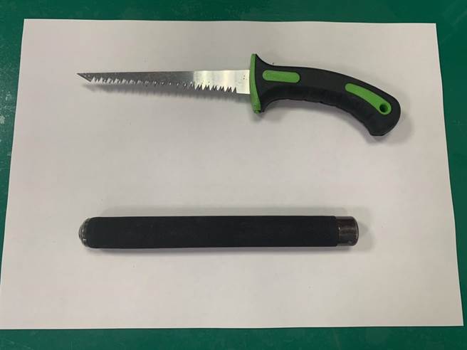 朋友間互相持械攻擊對方，事後均不提告。（警方提供）