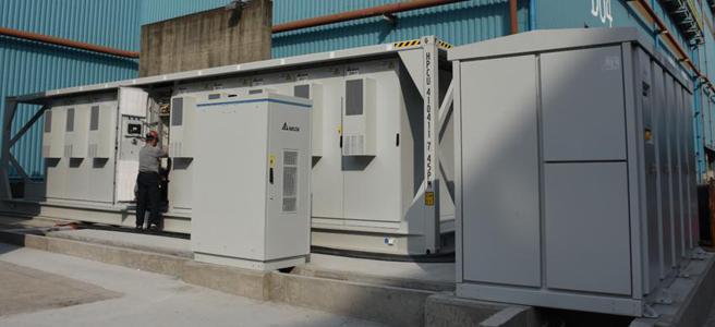 （中钢首套储能系统设备安装。图／中钢提供）