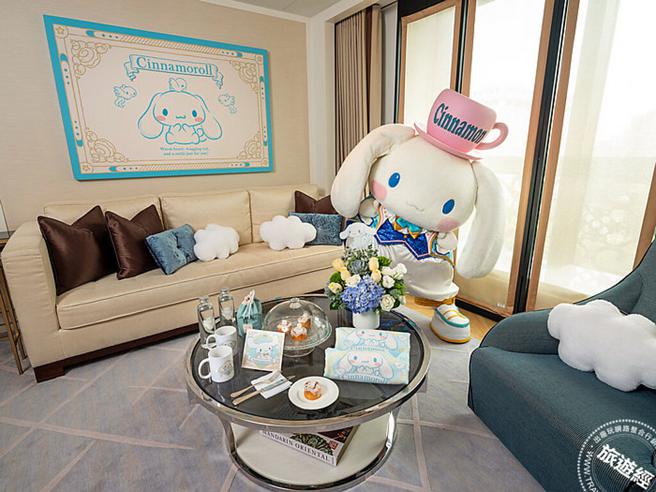 
台北文华东方酒店跨界携手三丽鸥欢庆大耳狗喜拿20周年生日，首次在台推出大耳狗主题房。(图/台北文华东方提供)