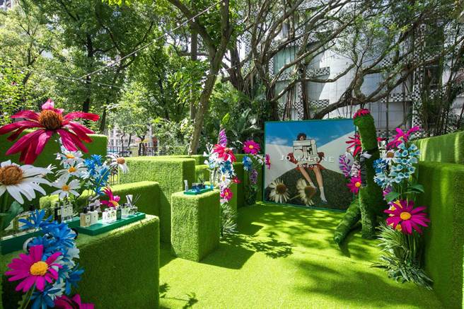 World of Jo Malone London 玩味新生活带来美好趣味的居家生活美学。（Jo Malone London提供）