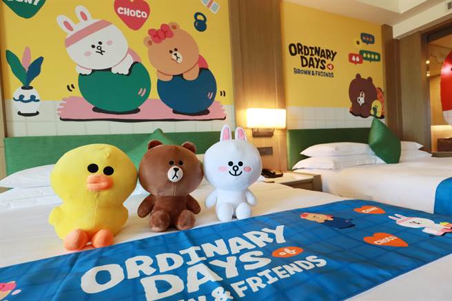 麗寶福容大飯店規劃8款不同風格主題房型，快來跟超萌的熊大、兔兔開心同眠。（麗寶樂園渡假區提供）