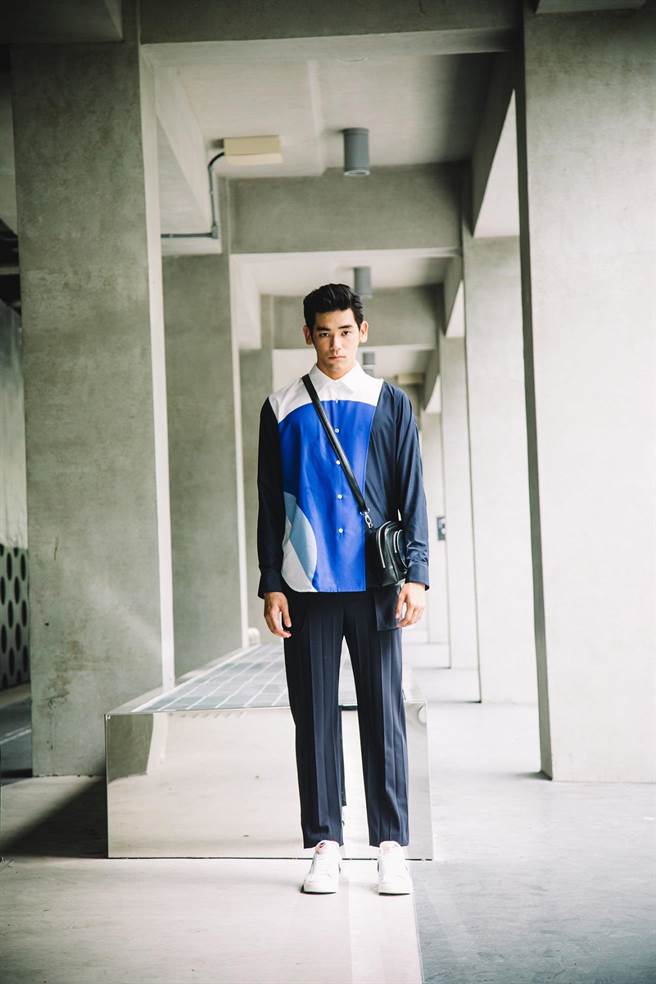 全新系列制服将由内田雅乐及神秘走秀嘉宾，于16日在臺北表演艺术中心周裕颖《先驱者沙龙2》永续时装秀完整发表。（JUST IN XX提供）