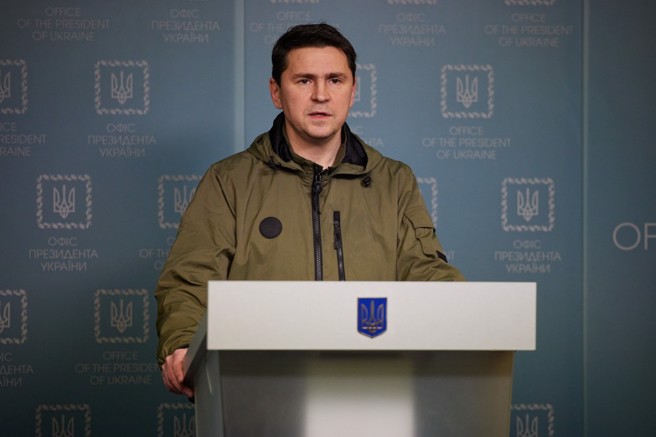 烏克蘭總統府顧問波多利亞克提出與俄羅斯談判的條件，態度仍然強硬，就是要俄軍放棄所有在烏克蘭佔領的土地。(圖/烏克蘭總統府)