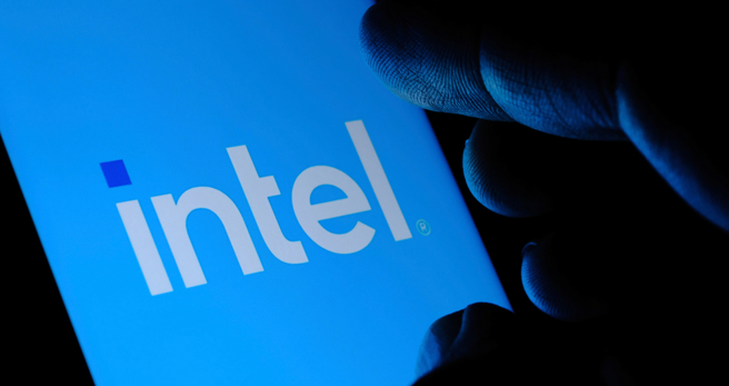 英特尔4奈米预计下半年量产，与7奈米相比，在相同功耗可提升效能逾20%。（示意图／shutterstock）