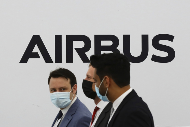 中国大陆3大航空公司决定向欧洲空中巴士买292架客机。 （示意图／美联社）