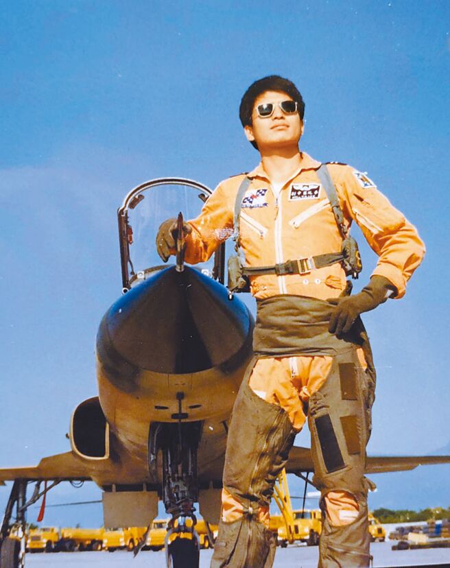 前空軍副司令李廷盛中將曾擔任空軍假想敵中隊隊長。（空軍學術月刊提供）