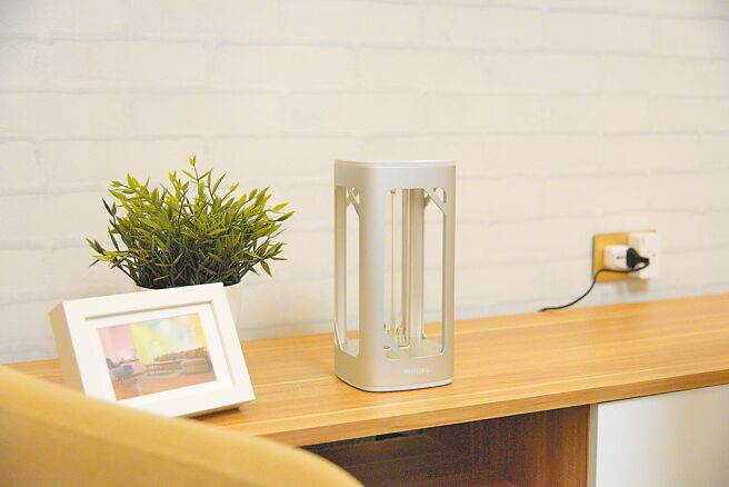 飞利浦UV-C感应语音杀菌灯，原价3990元，优惠价3390元。（昕诺飞提供）