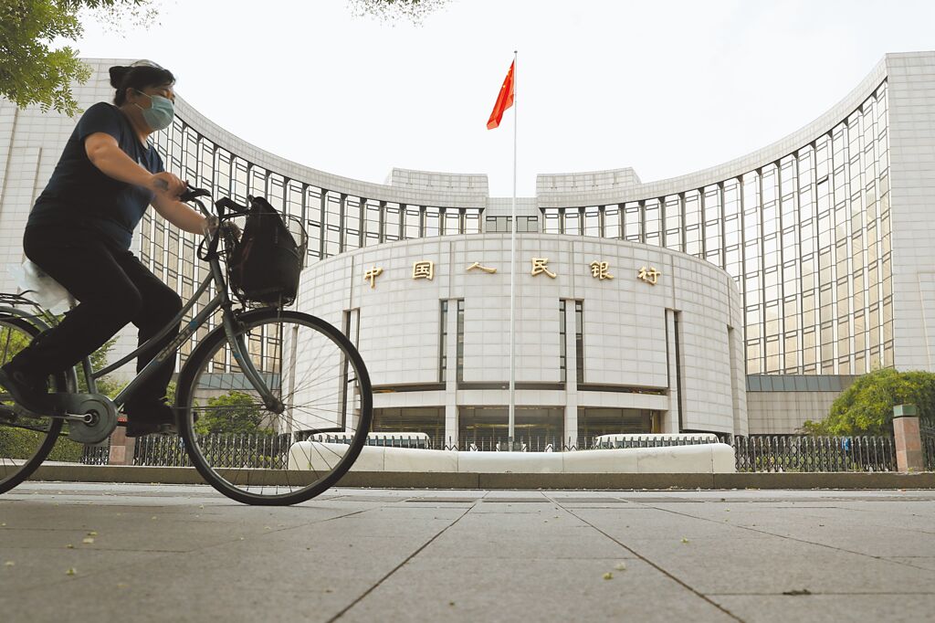 穩香港金融中心地位 未雨綢繆貨幣戰 - 產業財經