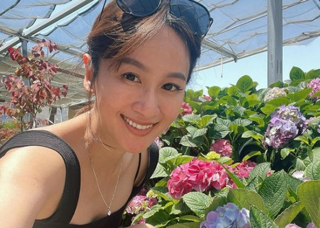 前主播蔡逸帆6月初与老公、女儿一家赴美国加州探亲。（图/linda.slbg IG）