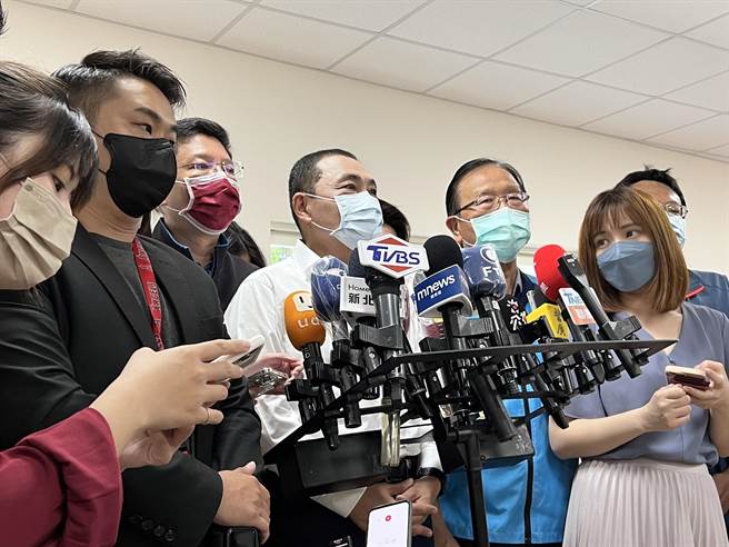 新北市府已于昨日提供恩恩案调查报告，新北市长侯友宜表示，待中央有相关意见，会再进一步说明。（李奇叡摄）