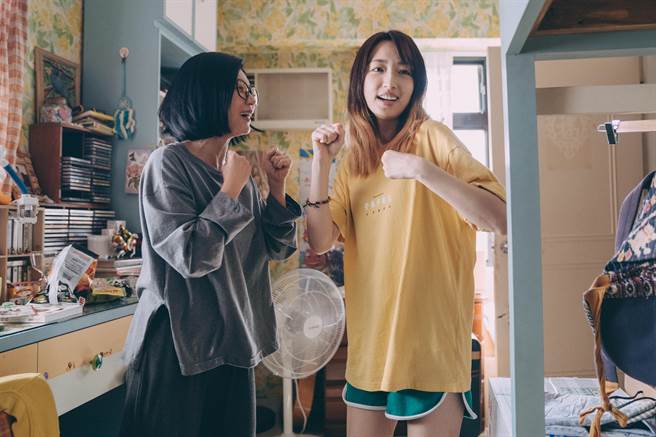 贾静雯与柯佳嬿饰演一对姐妹。（Netflix提供）