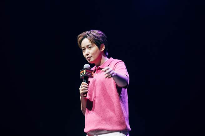 自稱最受女人迷的「女」人瑞恩 虐心故事感動全場。（Womany女人迷提供）