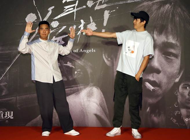 柯有倫、柯有謙連袂出席相挺爸爸柯受良生前電影。（趙雙傑攝）