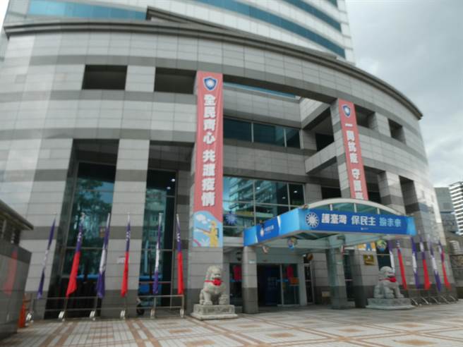 国民党今举办「纪念七七抗战八十五周年－战争与和平的省思」系列座谈会，党主席朱立伦致词时重申，盼两岸都秉持以和平为最重要目标，并要透过各种方式达到，绝不希望两岸间再有军事衝突或战争，或以战争为最终结果。（周志豪摄）