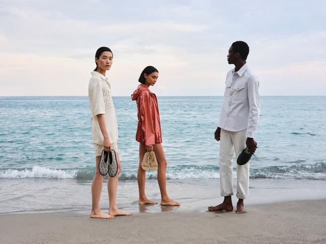 夏季旅游从这里着手 穿搭配件上手打造亮眼度假LOOK