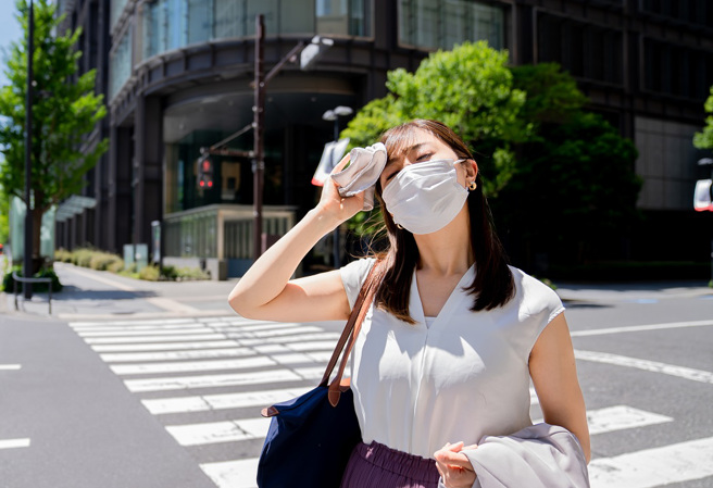 小孟老师表示，小暑时生肖属兔或星座为双鱼座、水瓶座的人易有衰事。(示意图/达志影像)