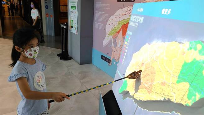 互動式的透視台灣斷層—地震關係模型。（車籠埔斷層保存園區提供／陳淑芬台中傳真）