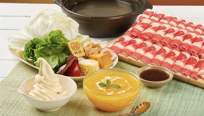 钱都推「迷茫季」，以芒果甜品和沾酱玩出创意。（钱都提供）