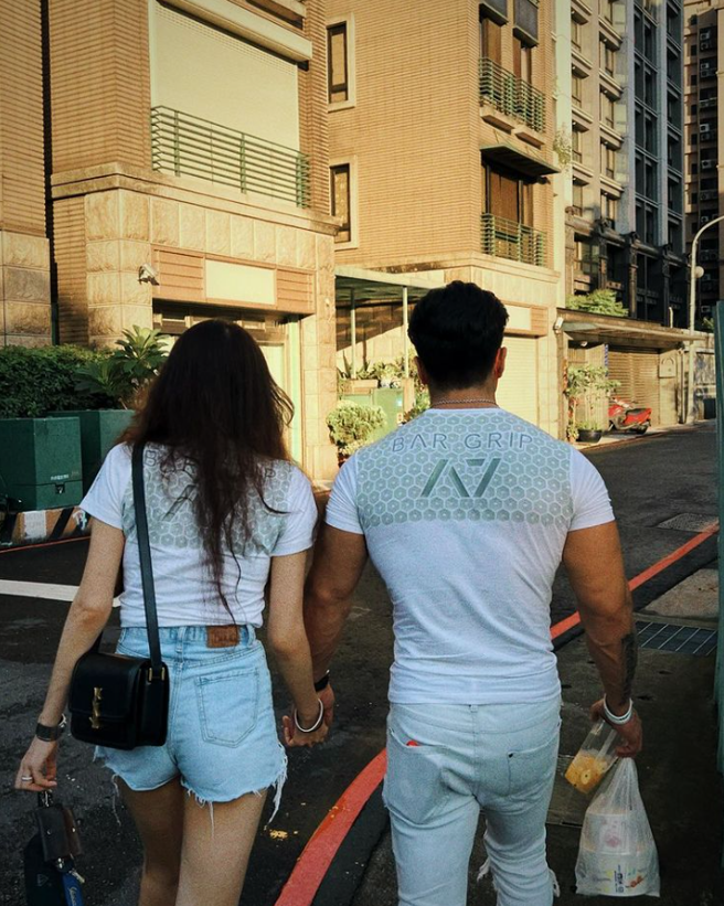 李沛旭6月和女友晒恩爱。（图／IG@李沛旭）